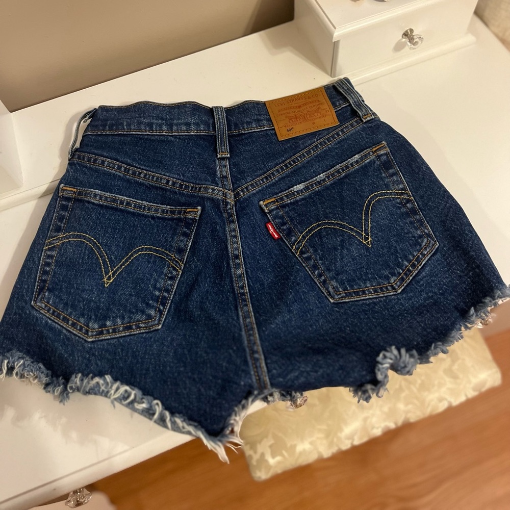 LEVI’S 501 shorts